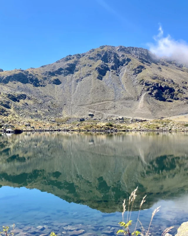 Batteries. Now. For the future.

📍Lacs Robert
📸 Delphine Vidal

#paysage #montagne #landscape #france #sommet #lac #lake #lansdcapephotography #mountain #photography #photographie #concoursphoto #photocontest